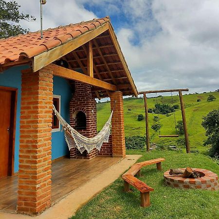 Chales Encantos De Minas Буэну-Брандан Экстерьер фото